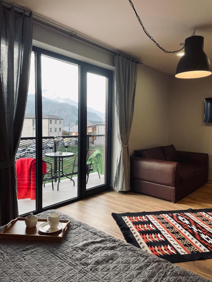 Kazbegi Stylish Apartment Екстериор снимка